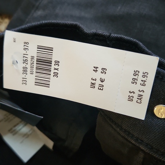 NWT HOLLISTER advanced stretch - Picture 5 of 5